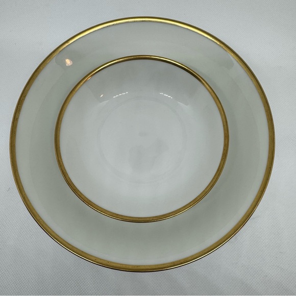 Six piece place setting French china Gold trim - Picture 6 of 8